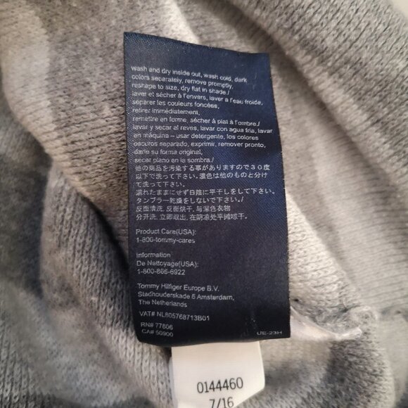 Tommy Hilfiger Ladies Size Medium Light & Dark Grey Striped Fooler Sweater - Picture 7 of 10